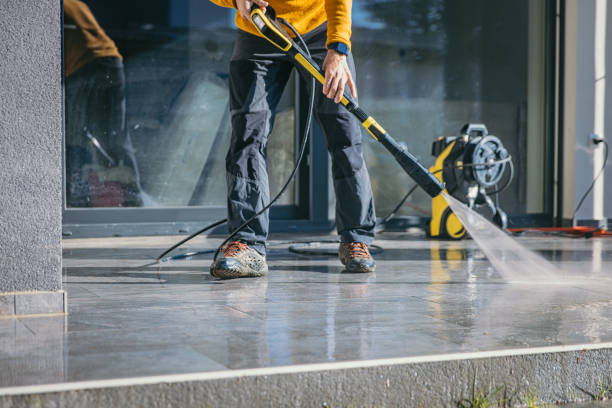 Post-Construction Pressure Washing in Chalco, NE